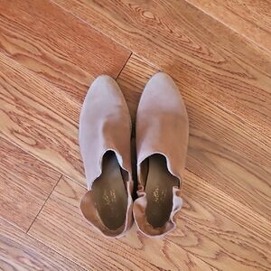 Seychelles Leather Ankle Booties